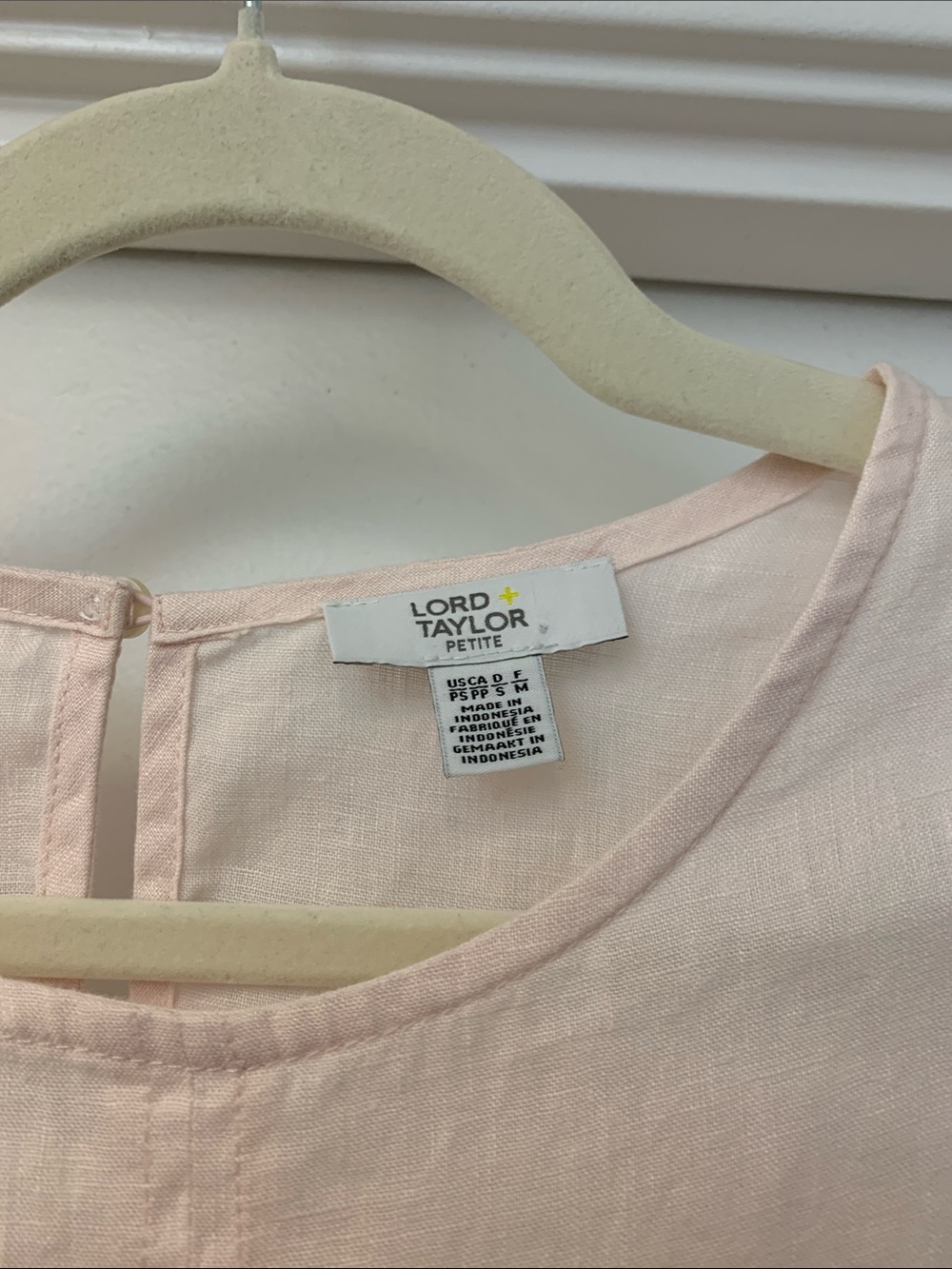 100 % linen Light Pink Sleeveless Tank - Picture 2 of 3